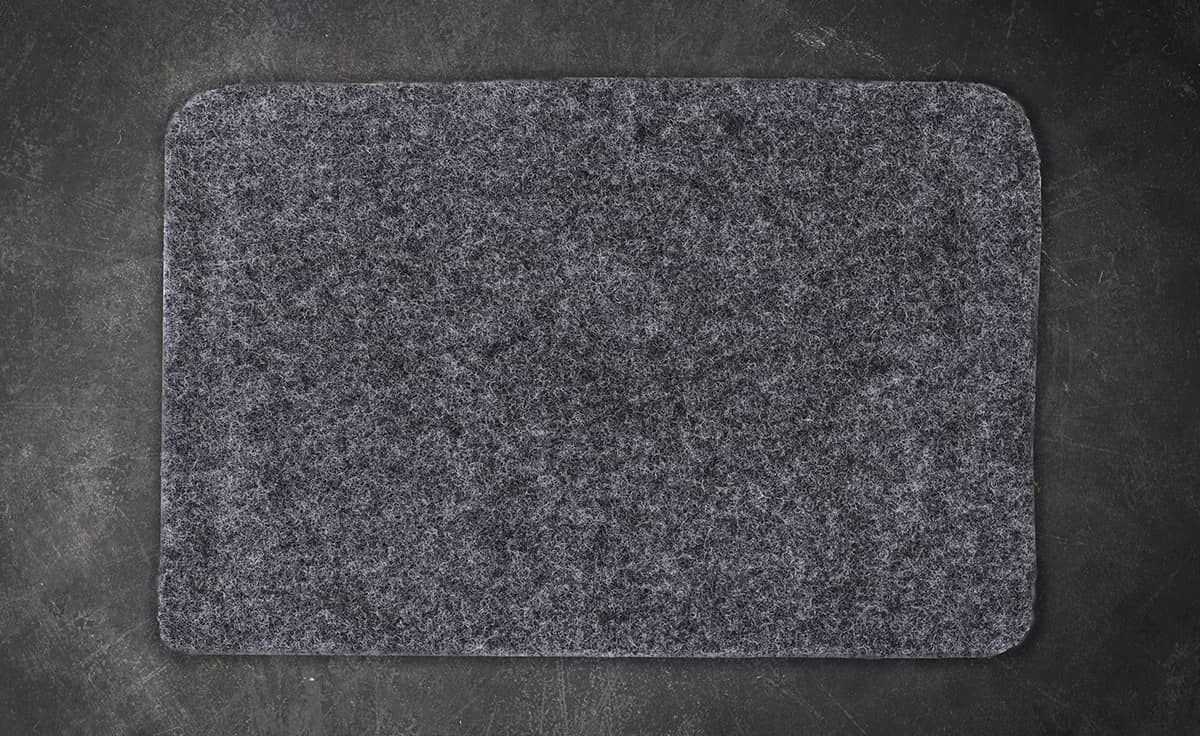 DENK Untersetzer Wolle 30,5 x 20,5 cm anthrazit | Outdoor XL Granicium und dem Mikrogarten XL von DENK Keramik