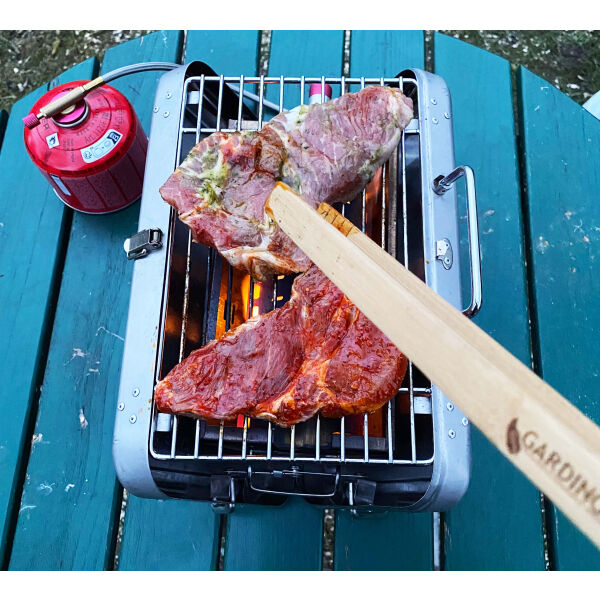 BBQ 42 kleinster Koffergasgrill für unterwegs für Schraubkartusche oder Holzkohle von HUW24 BBQ 42 kleinster Koffergasgrill für unterwegs für Schraubkartusche oder Holzkohle von HUW24